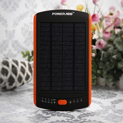 पनरोक सौर ऊर्जा बैंक फोन / लैपटॉप के लिए 23000 mah उच्च क्षमता वाले सौर अभियोक्ता