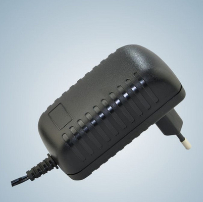काले 15Watt यूनिवर्सल एसी पावर एडाप्टर दीवार पर चढ़कर, KSAS015 सीरीज KTEC