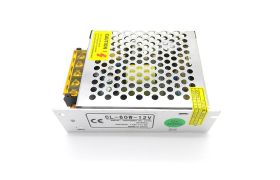 डीसी पावर एडाप्टर अधिक वोल्टेज 60Watt शॉर्ट सर्किट के लिए एलईडी लाइट एसी