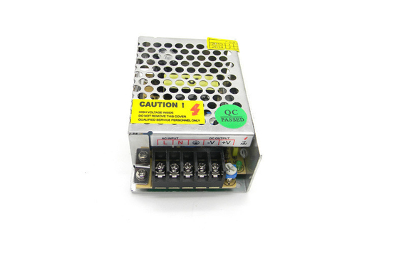 12V 2A 25W धातु मामलों सीसीटीवी कैमरा एकल आउटपुट वोल्टेज बिजली की आपूर्ति लगातार वर्तमान