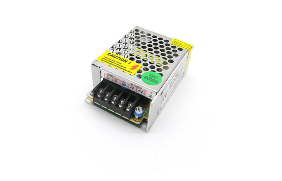 12V 2A 25W धातु मामलों सीसीटीवी कैमरा एकल आउटपुट वोल्टेज बिजली की आपूर्ति लगातार वर्तमान