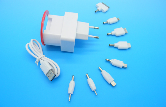 5V 2000mA सार्वभौमिक मोबाइल फोन चार्जर ईयू प्लग सेब / एंड्रोड फोन के लिए