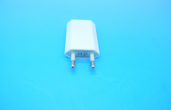 AC100-240V यूनिवर्सल यूएसबी पावर एडाप्टर 5V 1000mA सीसीसी प्लग, उच्च दक्षता