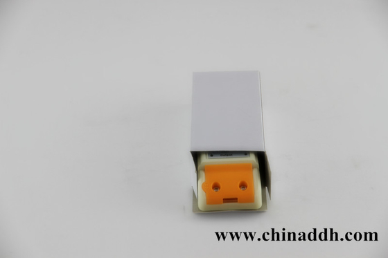 प्लास्टिक के मामले 24W Triac Dimmable पीएफसी&gt; 0.95 के साथ चालक एलईडी