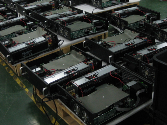 Rs232 या Usb 230v रैक माउंट उतार 2kva 3kva निर्बाध बिजली आपूर्ति