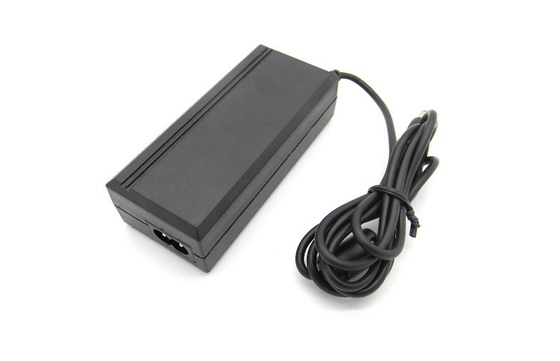 वर्तमान से अधिक 12V 2A डीसी के लिए एसी पावर एडाप्टर / लगातार वर्तमान 5.5x2.1mm