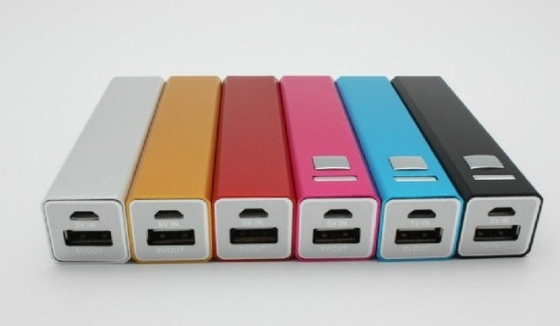 3200mAh बैंगनी आयत आकार पोर्टेबल यूएसबी पावर पैक नोटबुक के लिए