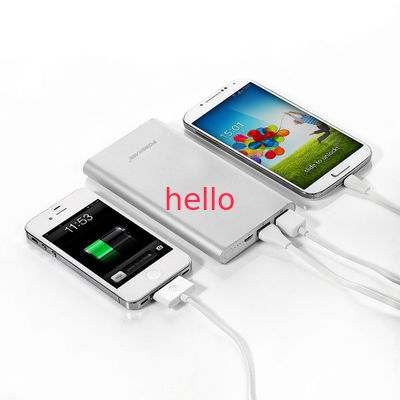 यूनिवर्सल 10000mAh पोर्टेबल सेलफोन पावर बैंक लिथियम पॉलिमर सेल तेजी से चार्ज