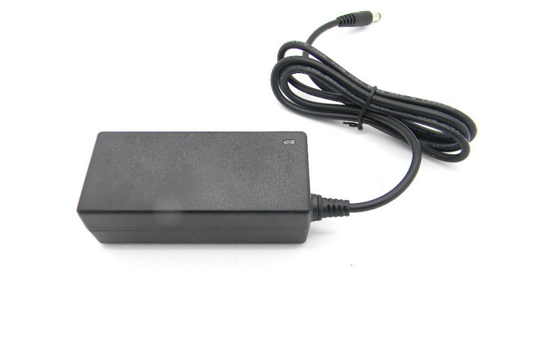 एसी वोल्ट डीसी पावर एडाप्टर डेस्कटॉप 36W 12V ब्रिटेन प्लग करने के लिए एलसीडी टीवी के लिए खत्म